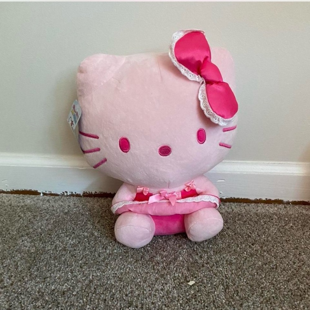 Hello Kitty Pink Plush Toy